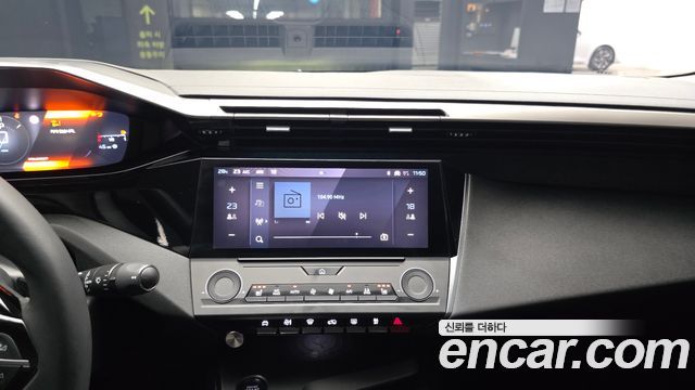Peugeot 408 2023 — photo 14