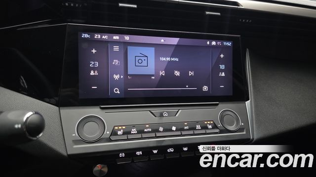 Peugeot 408 2023 — photo 15