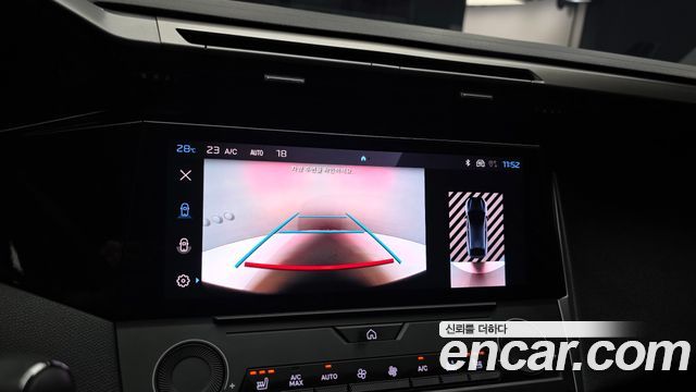 Peugeot 408 2023 — photo 16