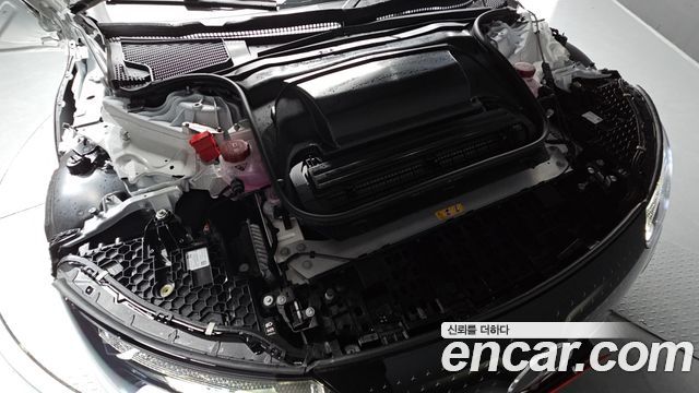 Mercedes-Benz EQE 2026 — photo 6