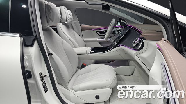 Mercedes-Benz EQE 2026 — photo 16
