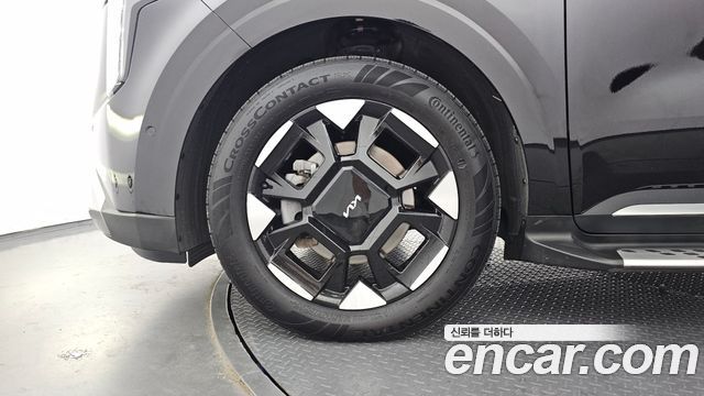 Kia Canival 2025 — photo 5