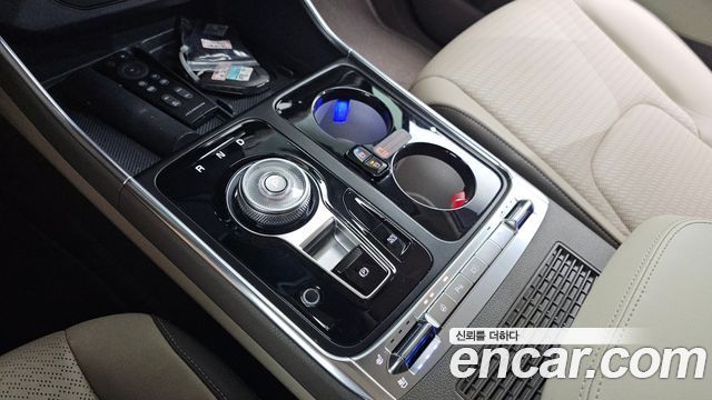 Kia Canival 2025 — photo 12