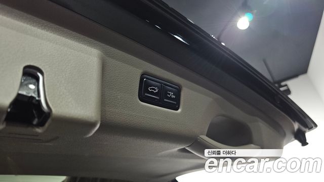 Kia Canival 2025 — photo 23