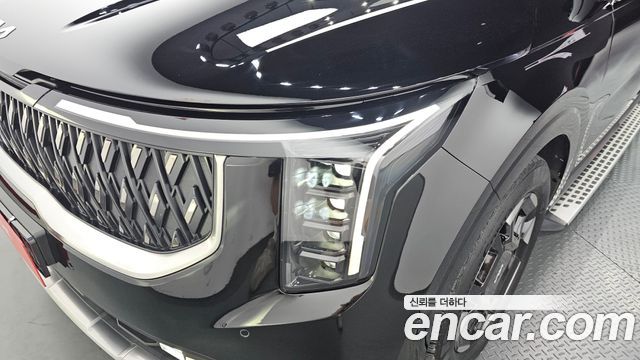 Kia Canival 2025 — photo 8