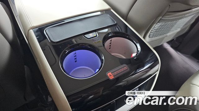 Kia Canival 2025 — photo 33