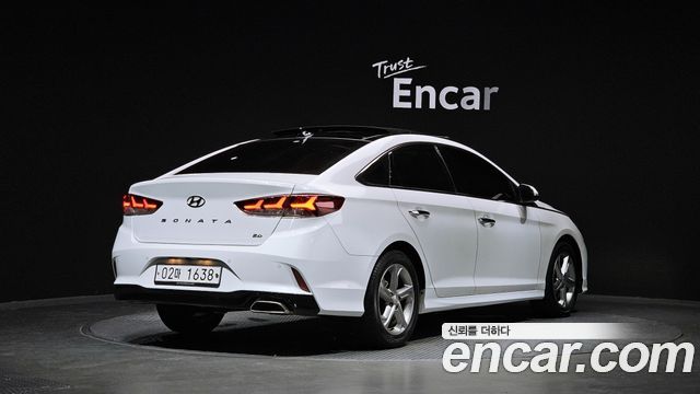 Hyundai Sonata 2018 — photo 2