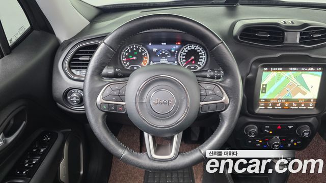 Jeep Renegade 2021 — photo 13