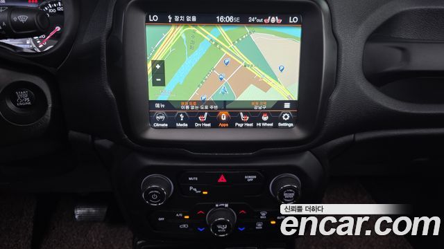 Jeep Renegade 2021 — photo 14