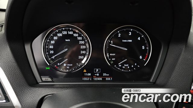 BMW 1-Series 2019 — photo 8
