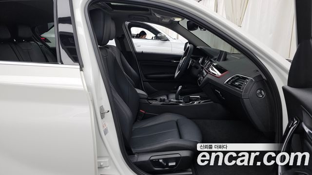 BMW 1-Series 2019 — photo 11