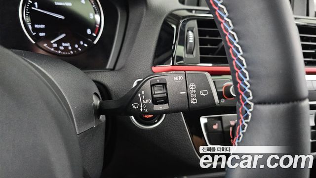 BMW 1-Series 2019 — photo 18