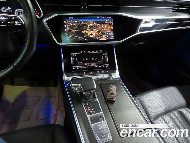 Audi A7 2021 — photo 12