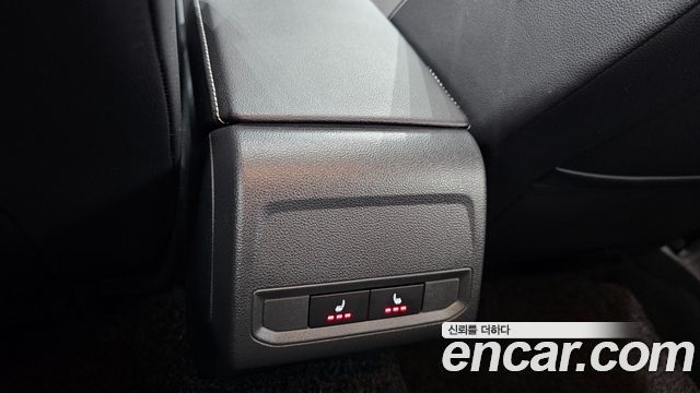 Volkswagen Jetta 2023 — photo 18