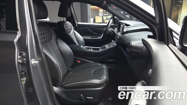Hyundai Santafe 2021 — photo 17
