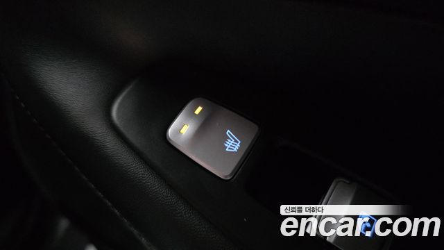 Hyundai Santafe 2021 — photo 25