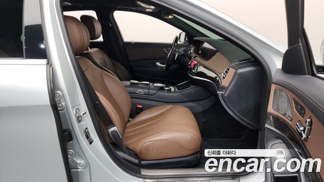 Mercedes-Benz S-Class 2020 — photo 11