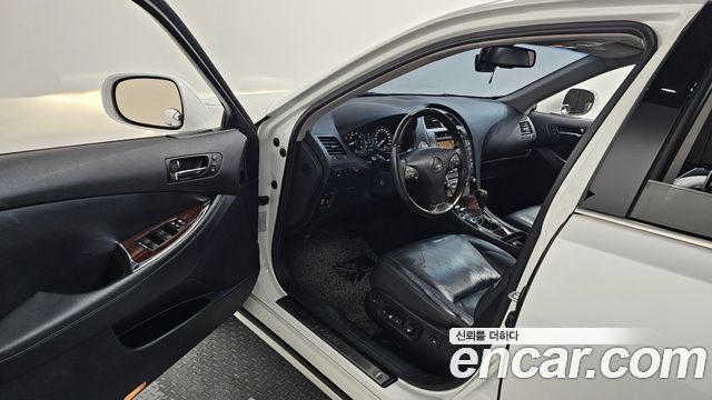 Lexus ES 2011 — photo 10