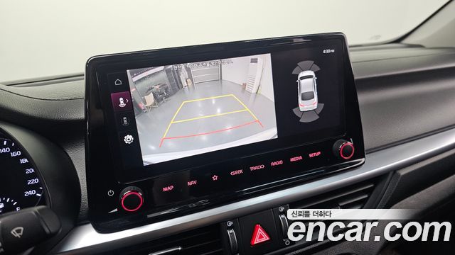 Kia K3 2022 — photo 20
