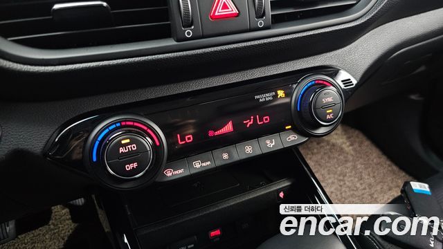 Kia K3 2022 — photo 28