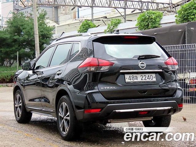 Nissan X-Trail 2018 — photo 3