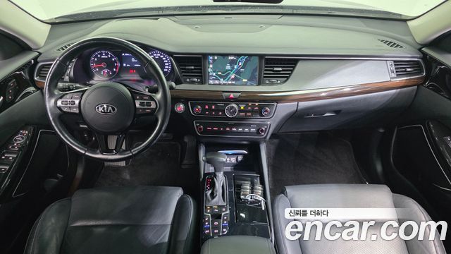 Kia K7 2018 — photo 7
