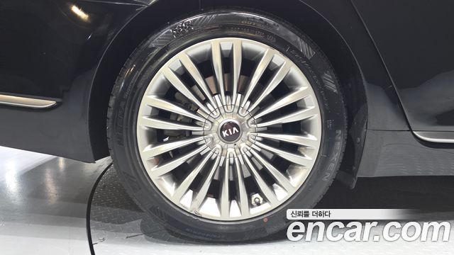 Kia K9 2019 — photo 5
