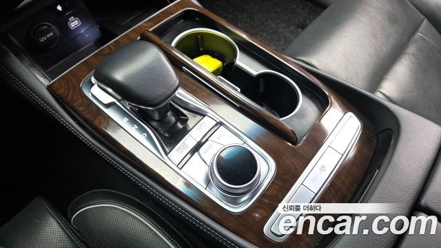 Kia K9 2019 — photo 12