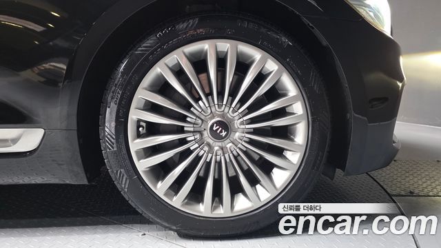 Kia K9 2019 — photo 7