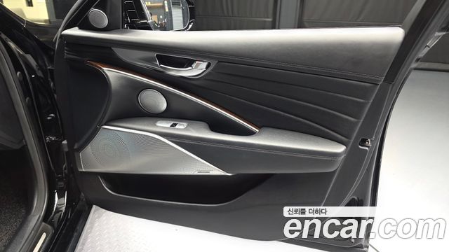 Kia K9 2019 — photo 14