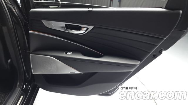 Kia K9 2019 — photo 15