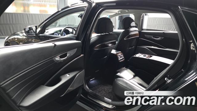 Kia K9 2019 — photo 16