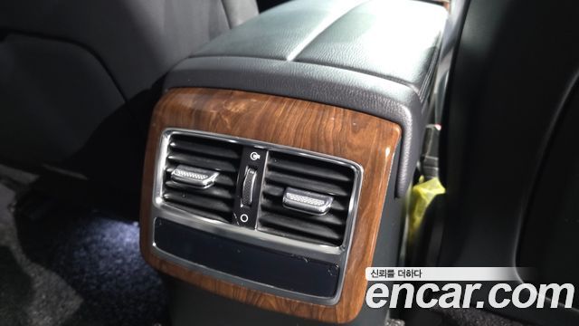 Kia K9 2019 — photo 35