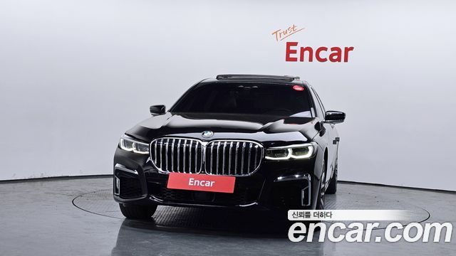 BMW 7-Series 2016 — photo 3
