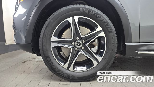Mercedes-Benz GLE-Class 2021 — photo 5