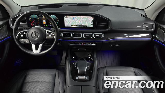 Mercedes-Benz GLE-Class 2021 — photo 10
