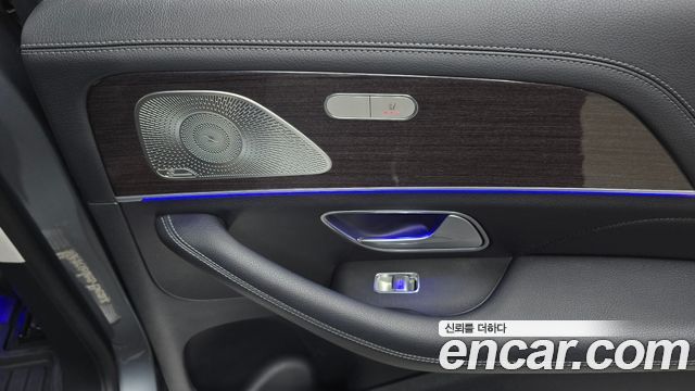 Mercedes-Benz GLE-Class 2021 — photo 30