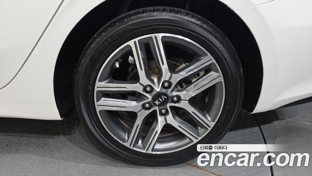 Kia K3 2019 — photo 7