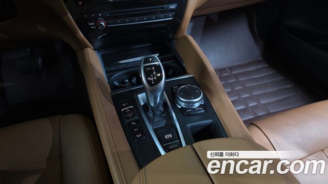 BMW X6 2015 — photo 9