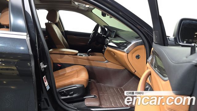 BMW X6 2015 — photo 11