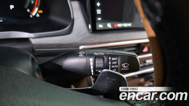Kia K7 2020 — photo 17
