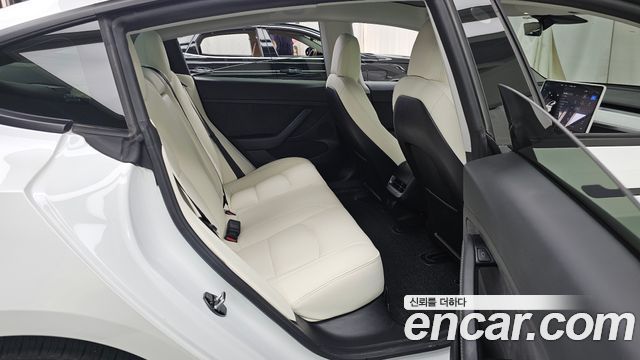 Tesla Model 3 2021 — photo 12