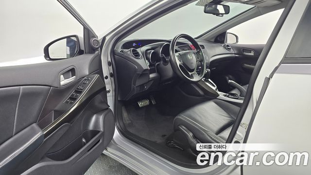 Honda Civic 2013 — photo 10
