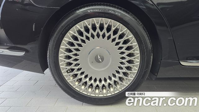 Genesis G90 2019 — photo 5