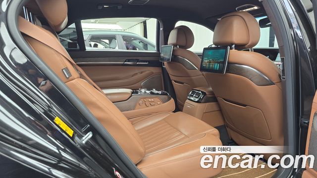 Genesis G90 2019 — photo 17