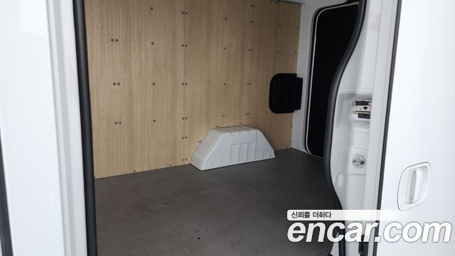 Hyundai ST1 2025 — photo 12