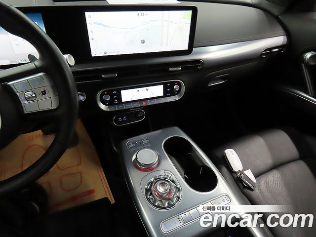 Genesis GV60 2022 — photo 10