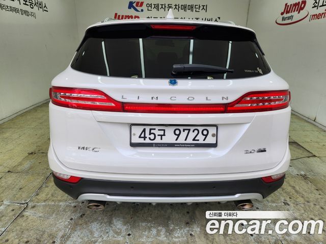 Lincoln MKC 2015 — photo 4