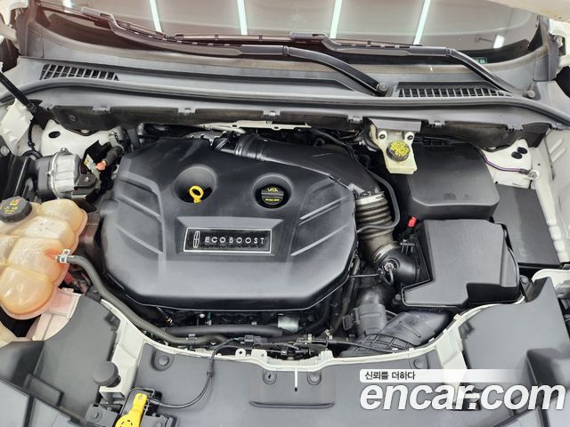 Lincoln MKC 2015 — photo 19