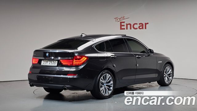 BMW Gran Turismo 2011 — photo 2